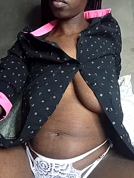 lachilena027 online show from October 2025 04:45:01 AM