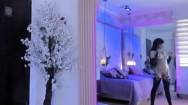 zephirahabney online show from February 2025 08:42:02 PM