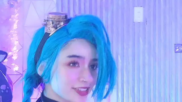 zephirahabney online show from November 2025 03:34:01 PM