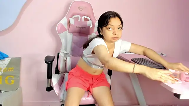 CharlotteMuller online show from February 2026 08:31:02 PM