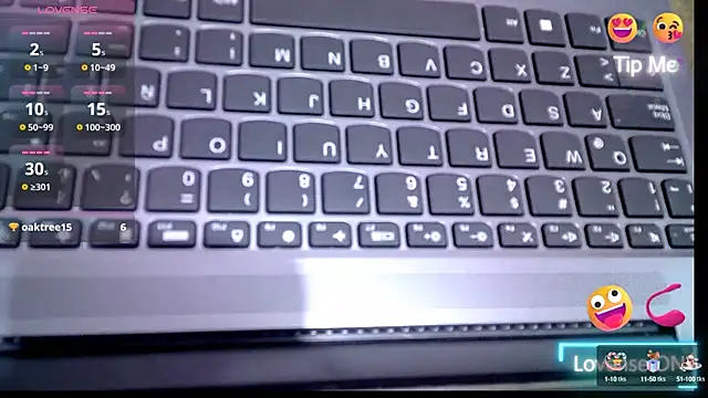 Izury Blondee online show from March 2025 10:32:02 PM