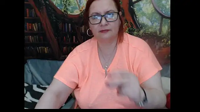 Snapshot of PlayfullMature chatting on May 2026 06:24:01 PM PlayfullMature online show from May 2026 06:24:01 PM