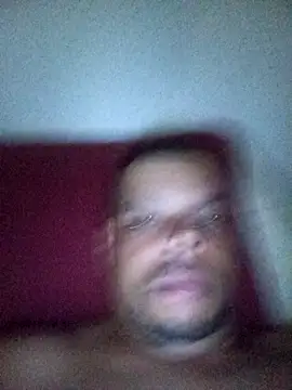 Snapshot of Widson321 chatting on November 2025 01:42:01 AM Widson321 online show from November 2025 01:42:01 AM