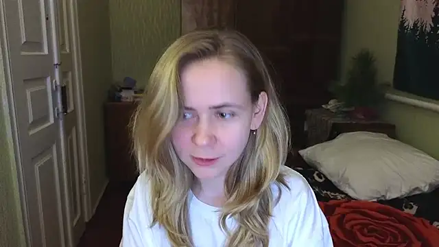 Riley Roo online show from December 2024 09:43:01 PM