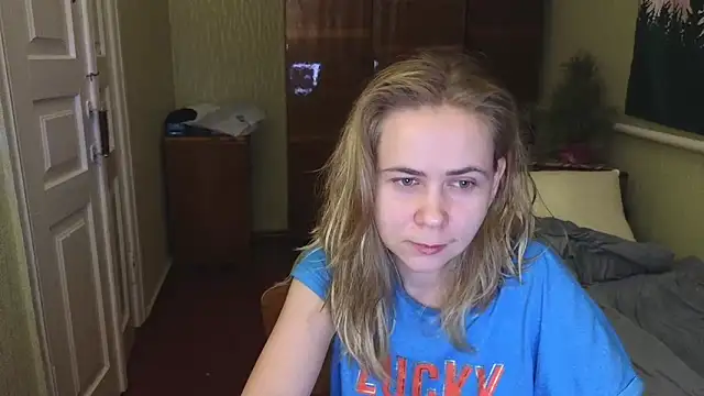 Riley Roo online show from January 2025 05:51:02 PM