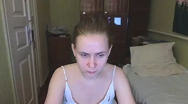 Riley Roo online show from February 2025 05:15:02 PM