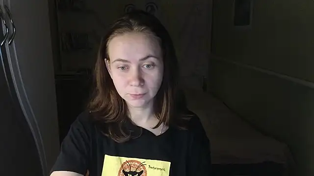 Riley Roo online show from November 2025 04:46:01 PM