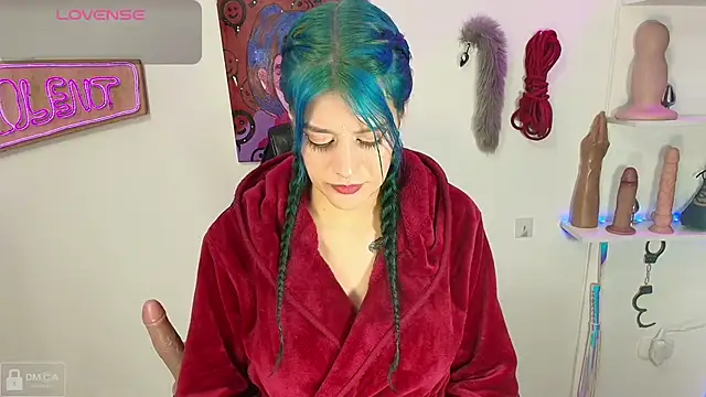 Violet-Queen online show from March 2025 03:40:01 AM