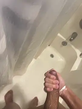 Snapshot of Joaquinp2023 chatting on December 2024 12:06:02 AM Joaquinp2023 online show from December 2024 12:06:02 AM