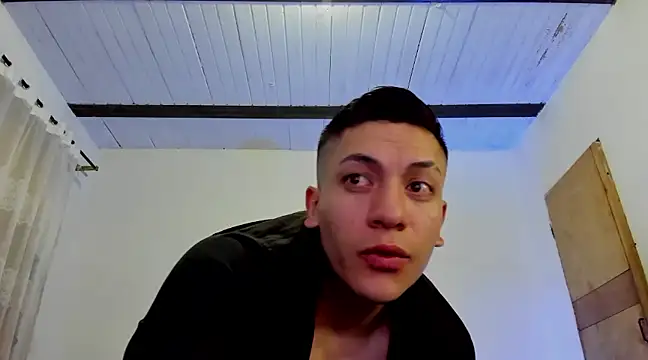 aquiles 51 online show from February 2025 04:11:02 AM