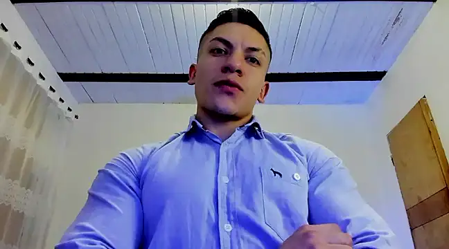 aquiles 51 online show from February 2025 12:05:01 AM