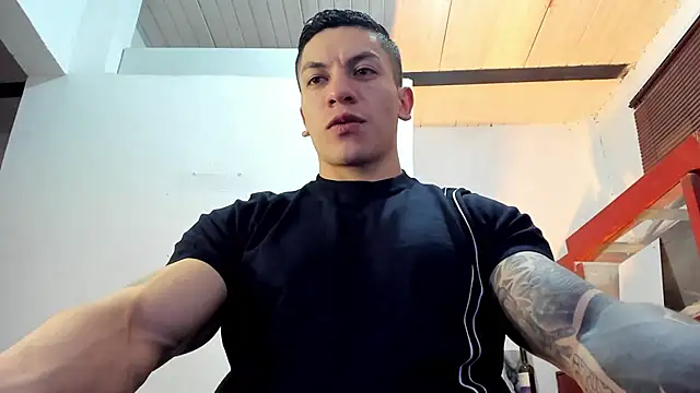 aquiles 51 online show from October 2025 08:42:01 PM