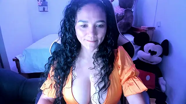 rayza mature 154 online show from February 2026 03:46:02 PM