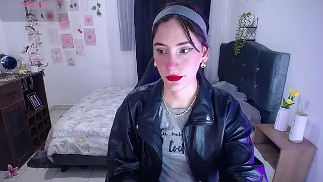 IsaBaileys  online show from July 2026 05:02:01 AM