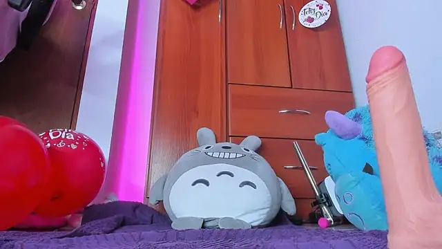 saralolo420 online show from February 2025 04:04:02 AM