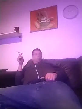 Knuffelstaaf123 online show from March 2026 06:31:01 PM