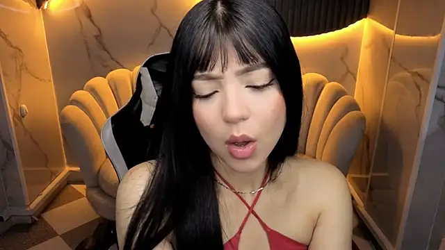 Snapshot of _mia_collins_b_ chatting on November 2025 01:14:02 PM mia collins b online show from November 2025 01:14:02 PM