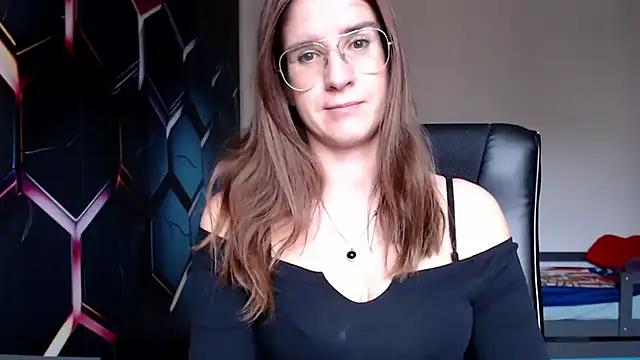 Snapshot of KayaRose chatting on December 2024 11:18:02 AM KayaRose online show from December 2024 11:18:02 AM