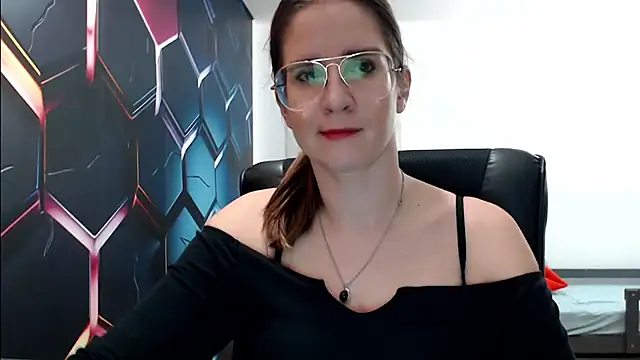 Snapshot of KayaRose chatting on December 2024 04:04:01 PM KayaRose online show from December 2024 04:04:01 PM