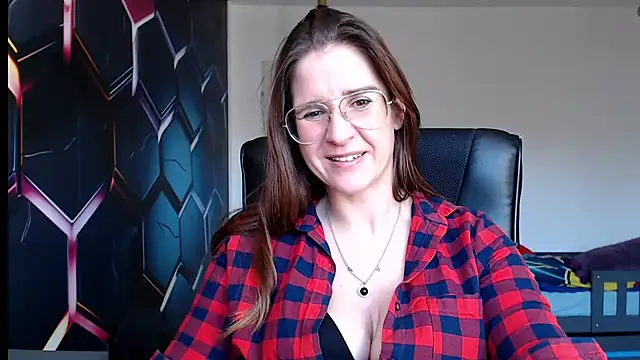 Snapshot of KayaRose chatting on December 2024 11:11:02 AM KayaRose online show from December 2024 11:11:02 AM