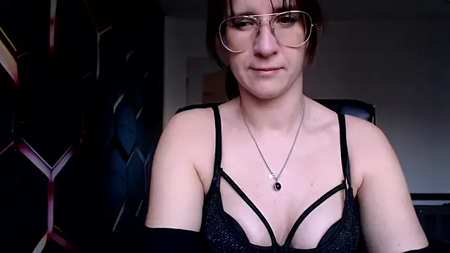 Snapshot of KayaRose chatting on March 2025 04:13:02 PM KayaRose online show from March 2025 04:13:02 PM