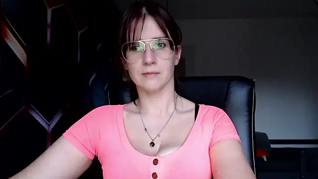 Snapshot of KayaRose chatting on March 2025 04:12:01 PM KayaRose online show from March 2025 04:12:01 PM