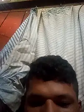 Snapshot of PAUGROSSO18CM chatting on February 2025 07:19:02 PM PAUGROSSO18CM online show from February 2025 07:19:02 PM