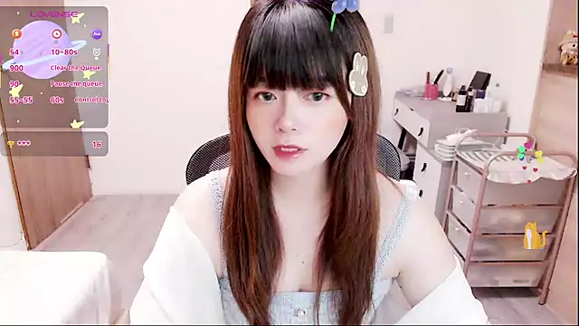 Snapshot of a0513 chatting on November 2025 03:39:01 PM a0513 online show from November 2025 03:39:01 PM