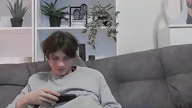 Snapshot of CalvinCay chatting on March 2025 08:01:02 PM CalvinCay online show from March 2025 08:01:02 PM