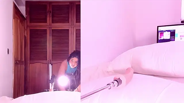 Exotic Ambar online show from January 2025 11:16:01 PM