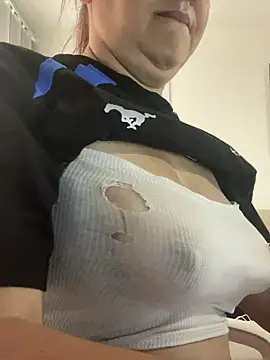 Snapshot of ruby_santana777 chatting on February 2025 04:10:01 PM ruby santana777 online show from February 2025 04:10:01 PM