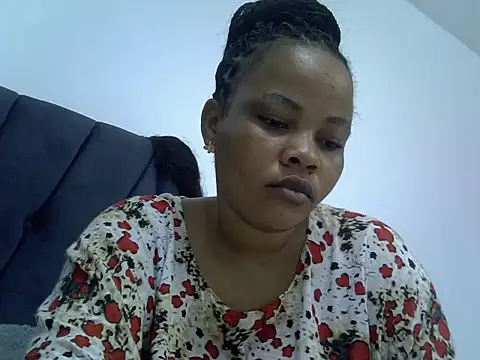 Amberay1 online show from April 2026 10:11:02 PM