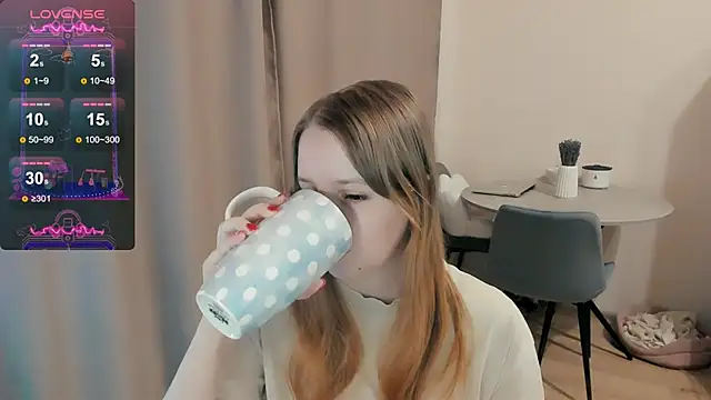 Snapshot of Alyaley chatting on February 2025 04:04:01 PM Alyaley online show from February 2025 04:04:01 PM