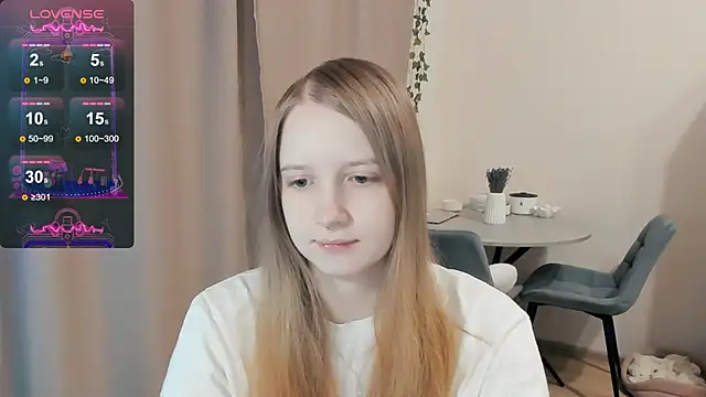 Snapshot of Alyaley chatting on September 2025 04:41:01 PM Alyaley online show from September 2025 04:41:01 PM