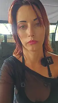 Snapshot of Astoria_Moon chatting on December 2025 10:46:02 AM Astoria Moon online show from December 2025 10:46:02 AM