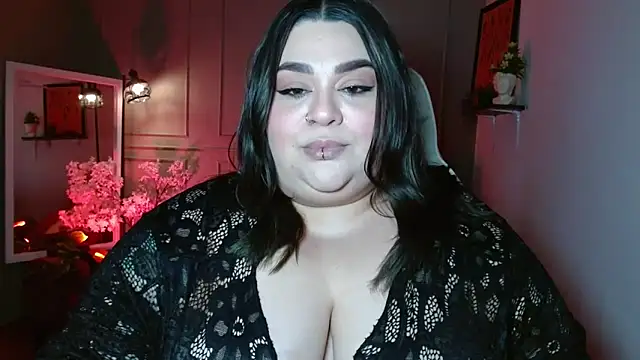 Snapshot of tiffany_laurens chatting on December 2025 05:27:02 AM tiffany laurens online show from December 2025 05:27:02 AM