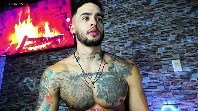 Snapshot of Seth_Owner chatting on December 2024 02:49:02 PM Seth Owner online show from December 2024 02:49:02 PM