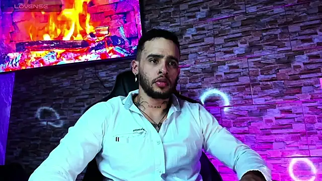 Snapshot of Seth_Owner chatting on December 2024 12:59:01 AM Seth Owner online show from December 2024 12:59:01 AM