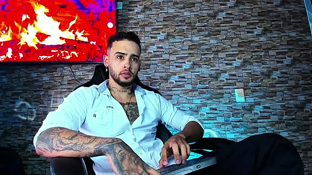 Snapshot of Seth_Owner chatting on January 2025 02:00:02 PM Seth Owner online show from January 2025 02:00:02 PM