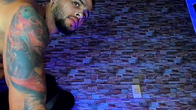 Snapshot of Seth_Owner chatting on February 2025 01:30:01 PM Seth Owner online show from February 2025 01:30:01 PM