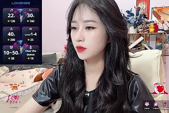 Snapshot of _LLisa_ chatting on January 2025 05:59:02 PM LLisa online show from January 2025 05:59:02 PM