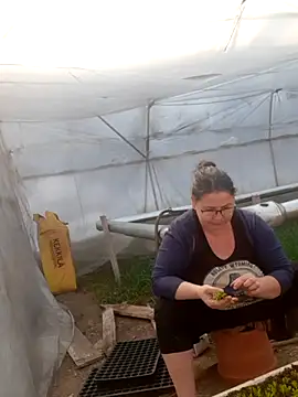 Snapshot of EmmaSquirt chatting on February 2025 11:20:01 AM EmmaSquirt online show from February 2025 11:20:01 AM