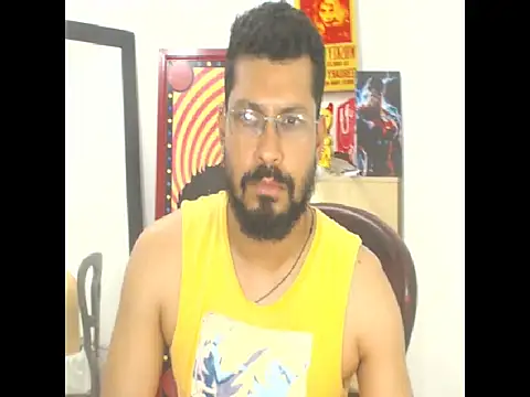 Snapshot of MikeRiverx chatting on May 2026 05:37:02 AM MikeRiverx online show from May 2026 05:37:02 AM