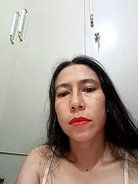 Snapshot of 2HotAsain4u chatting on April 2026 12:02:01 AM 2HotAsain4u online show from April 2026 12:02:01 AM