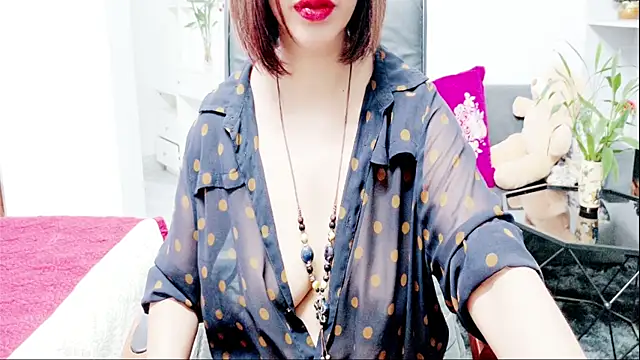 Snapshot of Miu-Le chatting on July 2026 02:05:17 AM Miu-Le online show from July 2026 02:05:17 AM