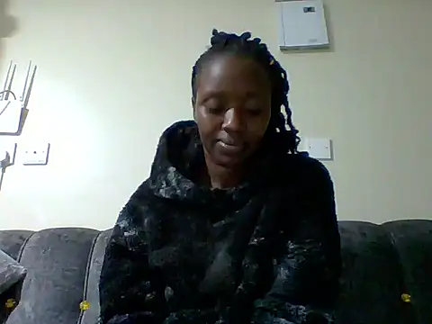 Snapshot of sexy_darleen23 chatting on December 2024 06:27:01 PM sexy darleen23 online show from December 2024 06:27:01 PM