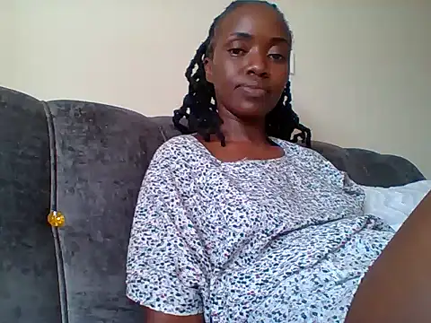 Snapshot of sexy_darleen23 chatting on January 2025 01:16:02 PM sexy darleen23 online show from January 2025 01:16:02 PM
