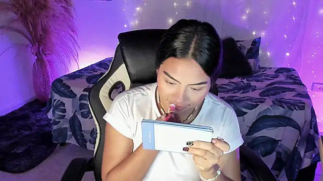 Riana Kean online show from March 2026 01:27:02 AM