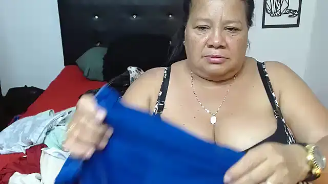 Shanttal0272 online show from October 2025 09:59:02 PM