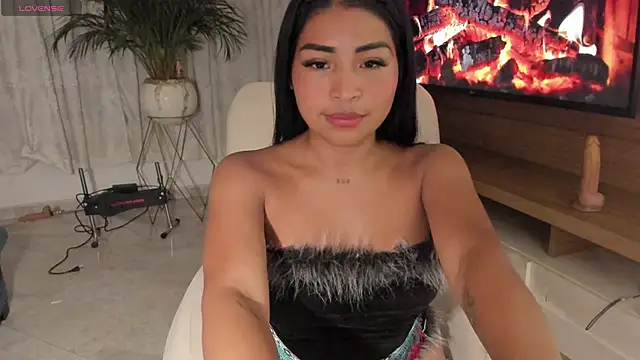 Pocahontascute 33 online show from January 2025 02:45:02 AM